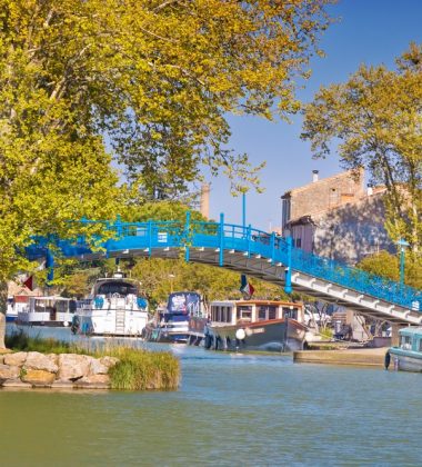 PORT FLUVIAL ET CAPITAINERIE