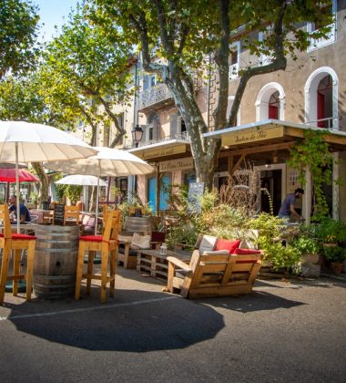 Les cafés et restaurants à Lagrasse