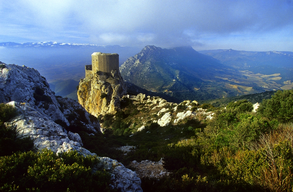 Le Château de Quéribus - Corbières Minervois Tourisme