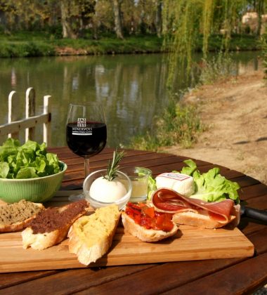 Restaurants along the Canal du Midi