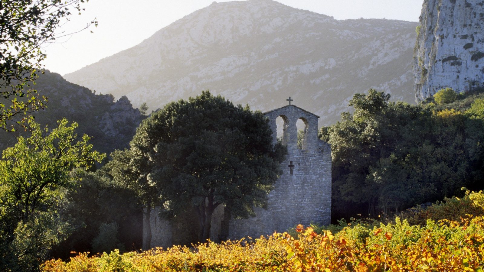 Eglise St Félix Embres et Castelmaure