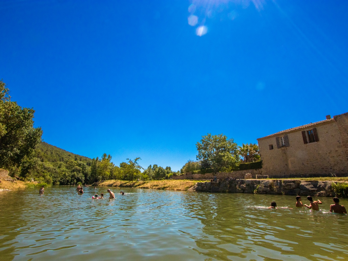 baignade Lagrasse Aude