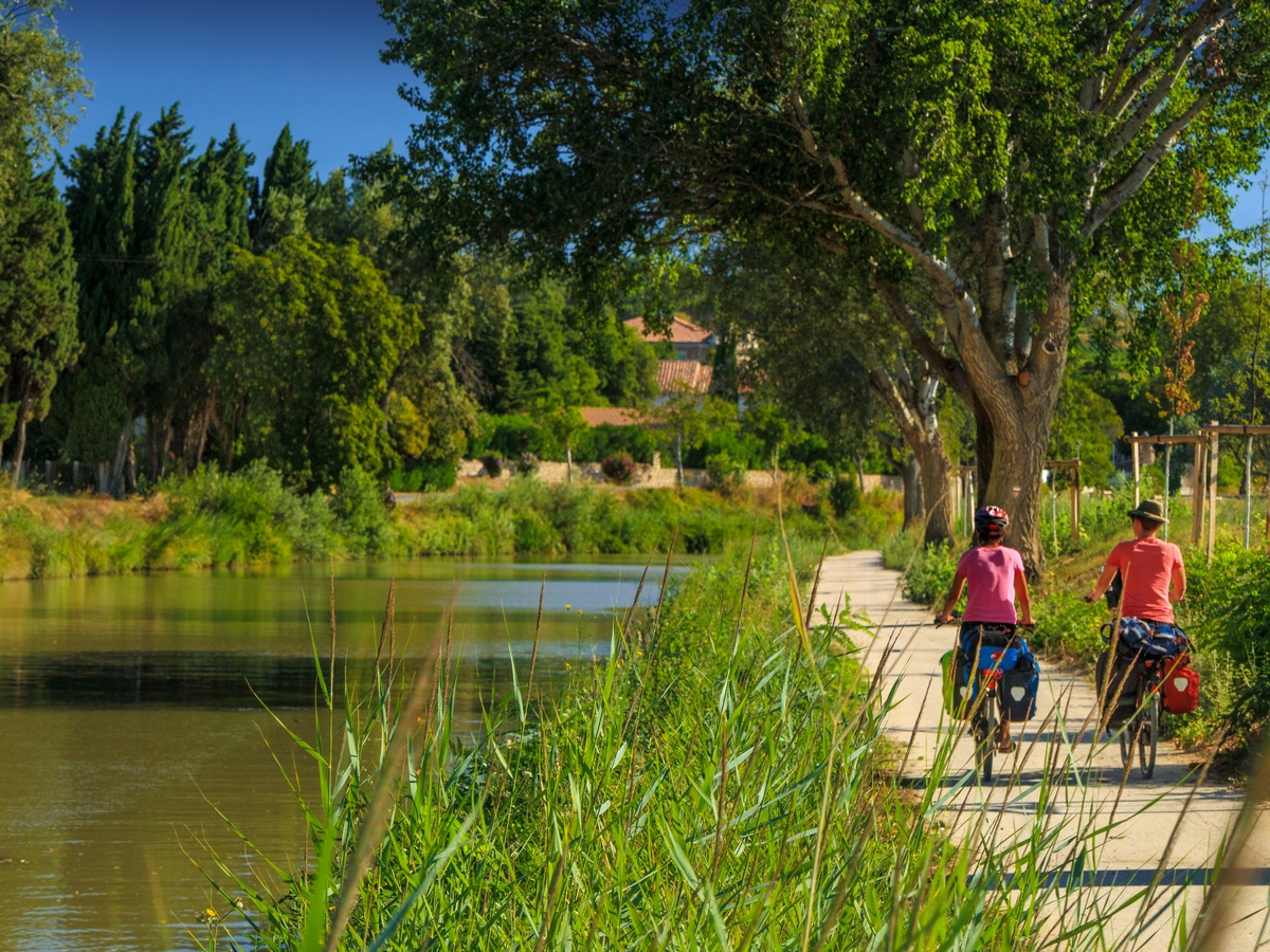 canal du midi à vélo Roubia