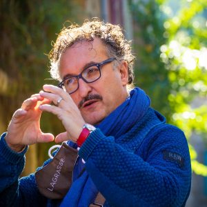 V. EN VACANCES – CARLOS