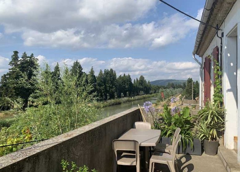 GITE HALTE A LA VORA DEL CANAL