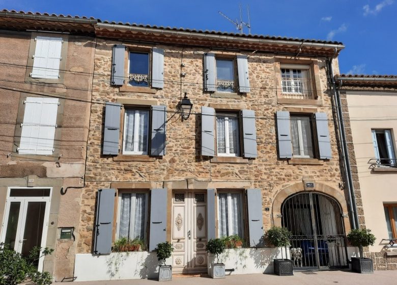 CHAMBRES D’HOTES MAISON DU COQUELICOT