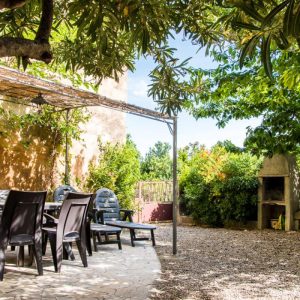 LA COUR DANS LES CORBIÈRES