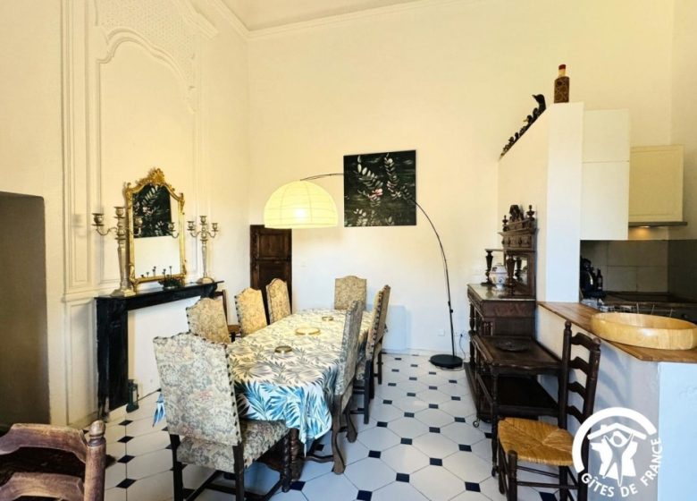 LE CHÂTEAU