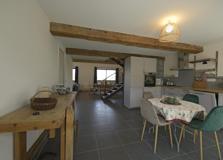 LA MAISON DU MERLE BLEU