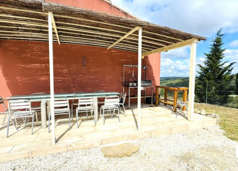 LE GÎTE DU ROCHER