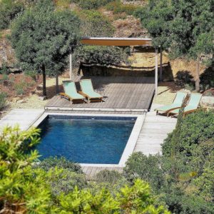 LE CHANT DES PIERRES – GÎTE ROUSSANNE