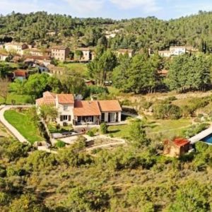 LE CHANT DES PIERRES – GÎTE SYRAH