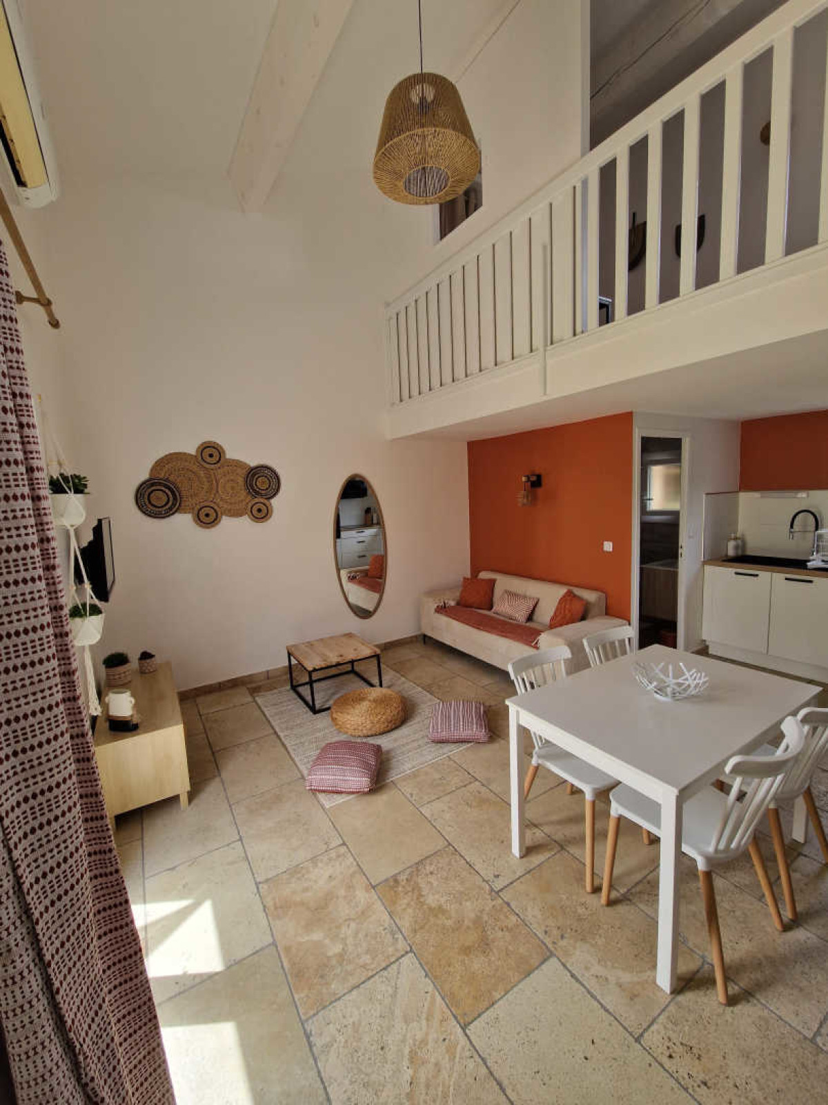 CYPRÈS DE VOS RÊVES – LA DROSERA