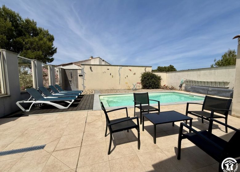 LE CLOS