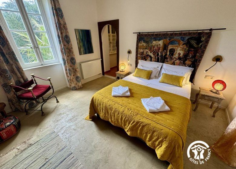 AUX BERGES DU LIBRE – CHAMBRE ORIENTALE
