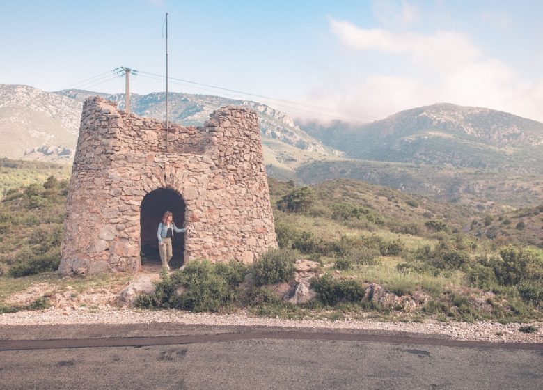 LE COL DE FEUILLA