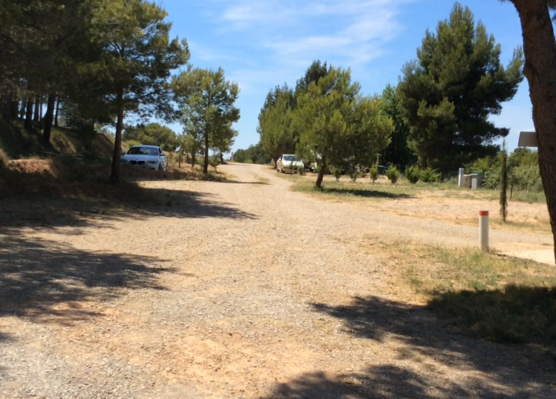 SERVICE AREA FOR MOTORHOMES – LES 3 SERRES