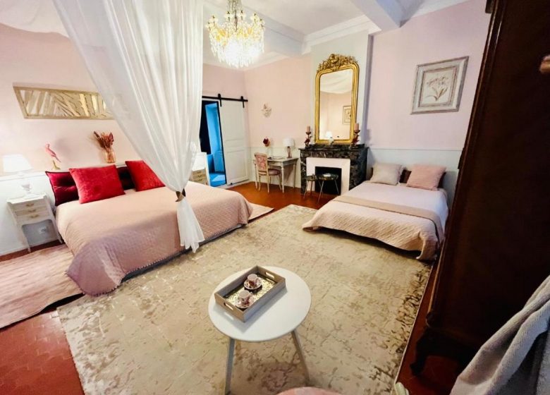 CHAMBRES D’HOTES LA BELLE DAME SANS REGRETS