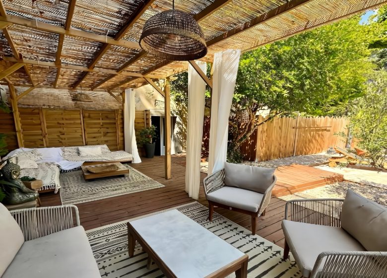 CHAMBRES D’HOTES LA BELLE DAME SANS REGRETS