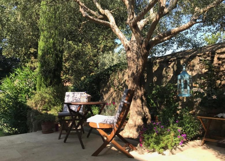 HABITACIÓN Y DESAYUNO LA VIDA EN CASA ES HERMOSA