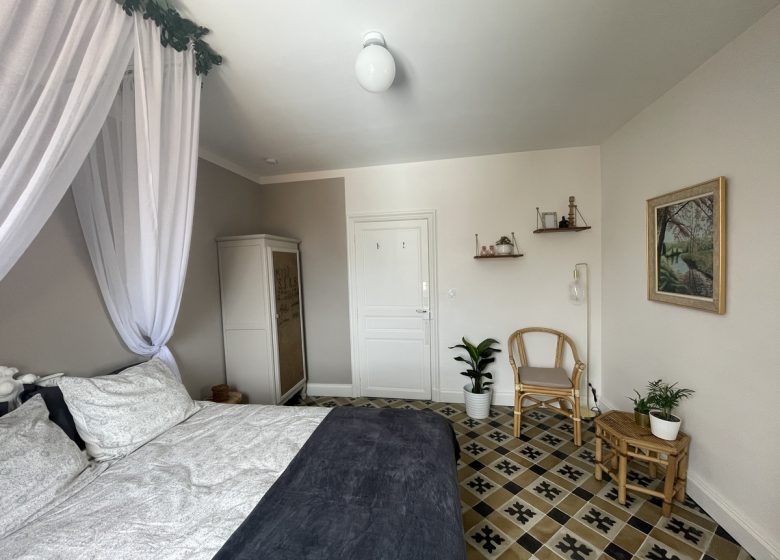 CHAMBRES D’HOTES LES VOLETS VERTS