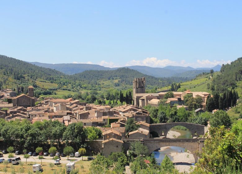 V. EN VACANCES – CARLOS