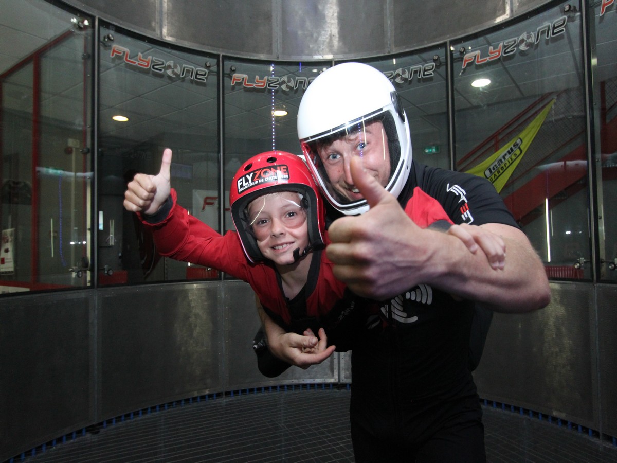 FLYZONE – SIMULATEUR DE CHUTE LIBRE