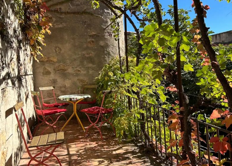 GITE ANCIEN CAFÉ – 1