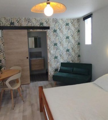 GITE ENTRE CANAL ET GARRIGUE