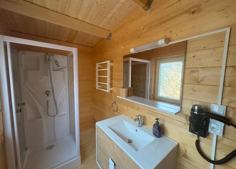 GITE L’OASIS DES CORBIERES – LE CHALET DU CHÊNE-PIN