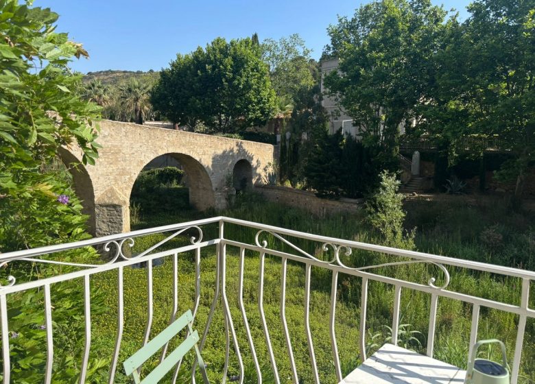 GITE LA BARBACANE DE CASCASTEL – LA MAISON DAGOBERT