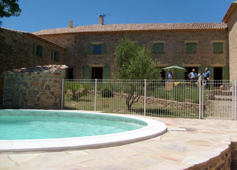 COTTAGE DOMAINE LA BOUSCADE – LA BOUSCADE