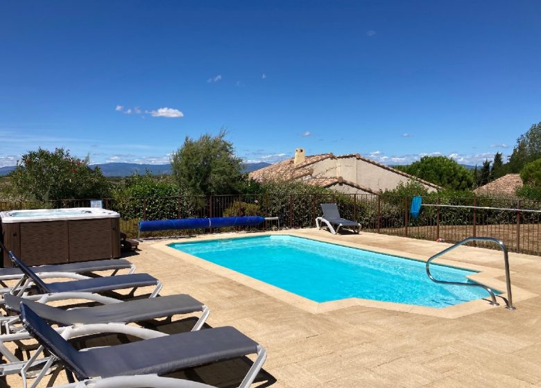 COTTAGE LES JARDINS DE MONTBRUN – LE CARIGNAN