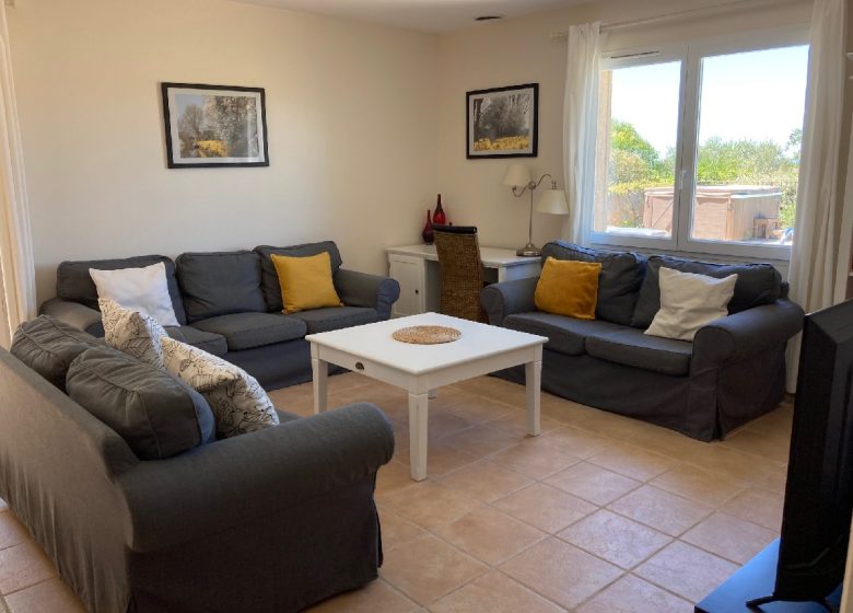 COTTAGE LES JARDINS DE MONTBRUN – LE CARIGNAN