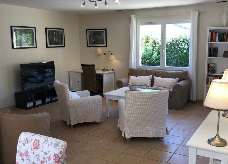 CASA LES JARDINS DE MONTBRUN – LE MERLOT