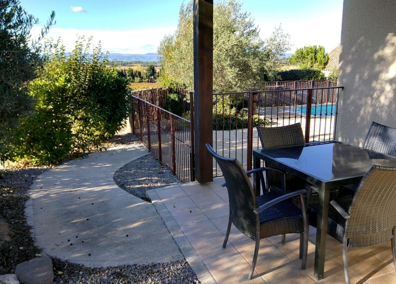 COTTAGE LES JARDINS DE MONTBRUN – LE SYRAH