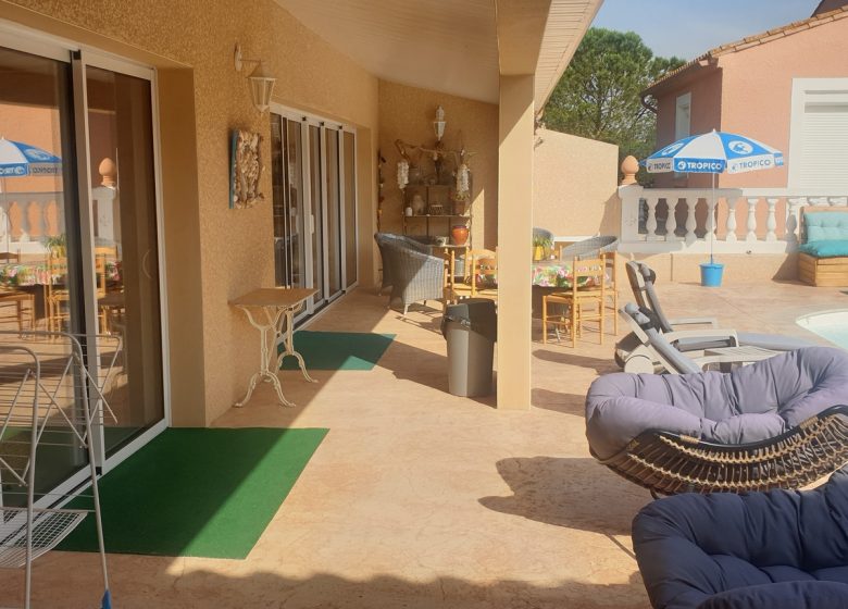 GITE LES CAILLOUX TROUÉS