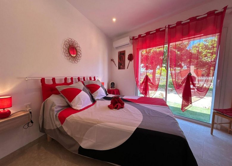 GITE LES CAILLOUX TROUÉS