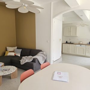 GITE LES OREILLERS MULTICOLORES – MAISON DE VILLAGE