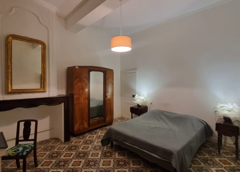 GITE MAISON TREILLOU