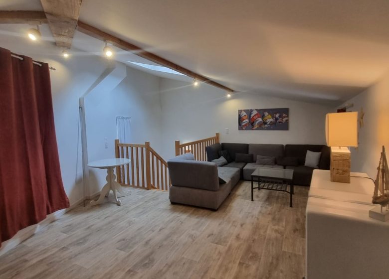 GITE MAISON TREILLOU