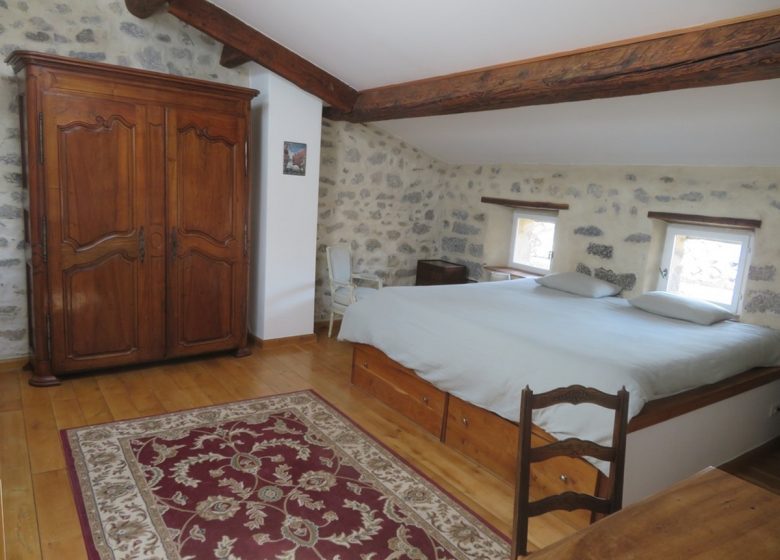 GÎTE DU TABELLION – LE GRENACHE
