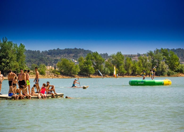 LAGO DE JOUARRES