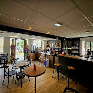 LE COMPTOIR DE LA PLACE