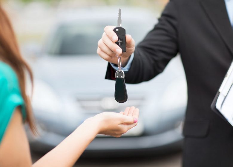 LLOGUER DE VEHICLES UBICACIÓ AVIS LANGUEDOC