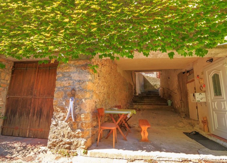 MEMOLRIA DOLMENS DE PEDRES