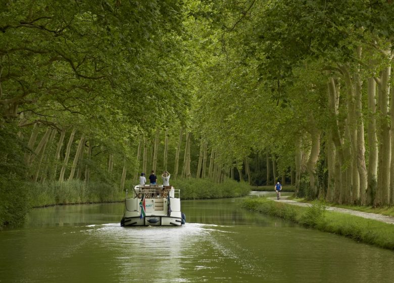 LOCABOAT URLAUB