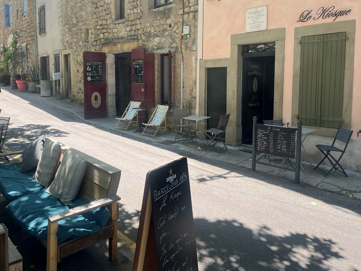 LE KIOSQUE DE WA