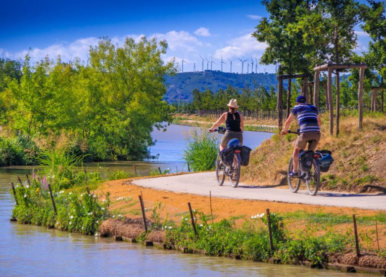 ROMANCE EN ROUES LIBRES, LE LONG DU CANAL DU MIDI