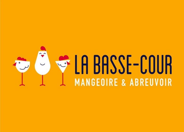 LA BASSE COUR